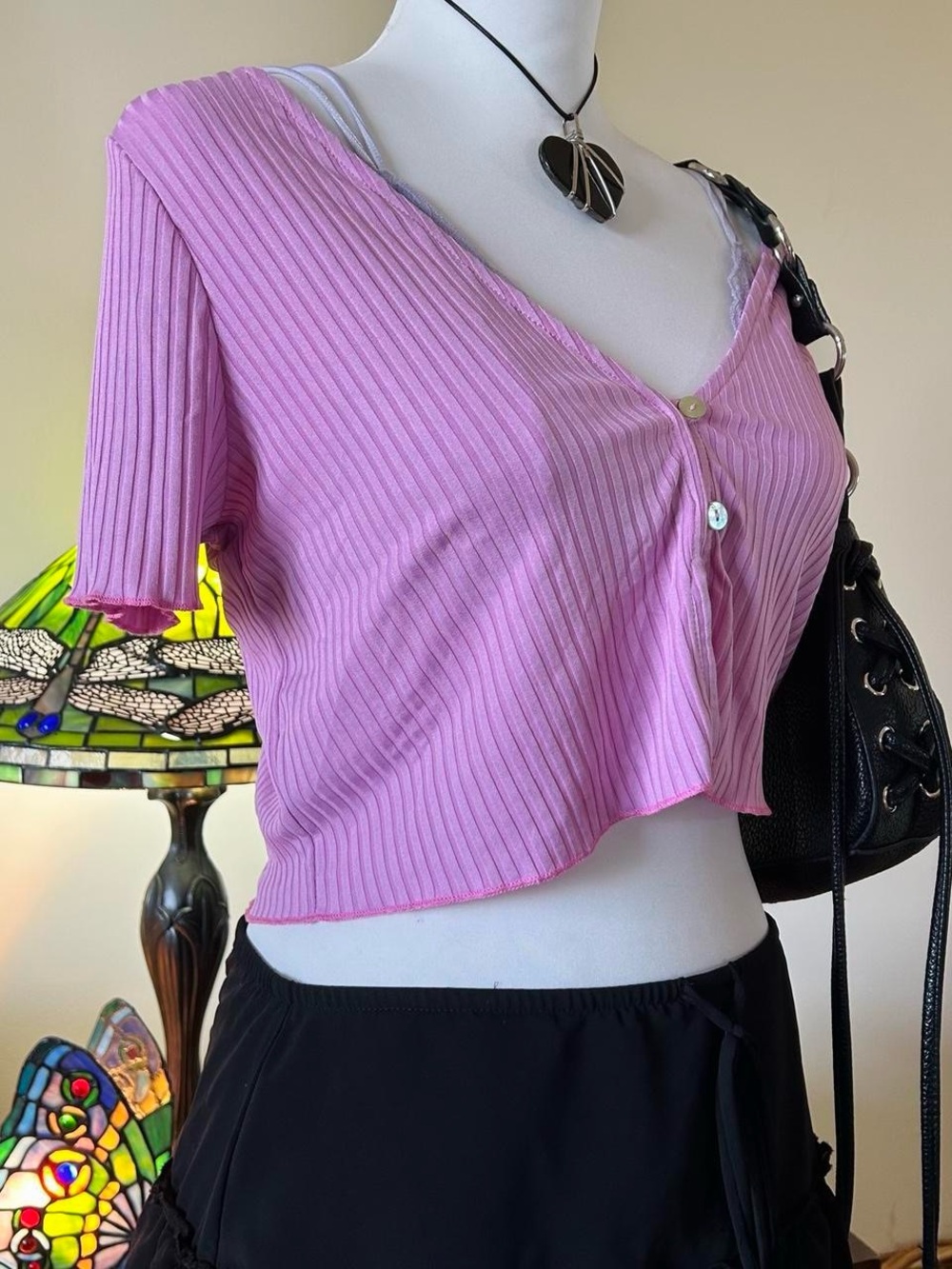 Pink Ribbed V-Neck Cropped Button Front Top - Picture 6 of 8